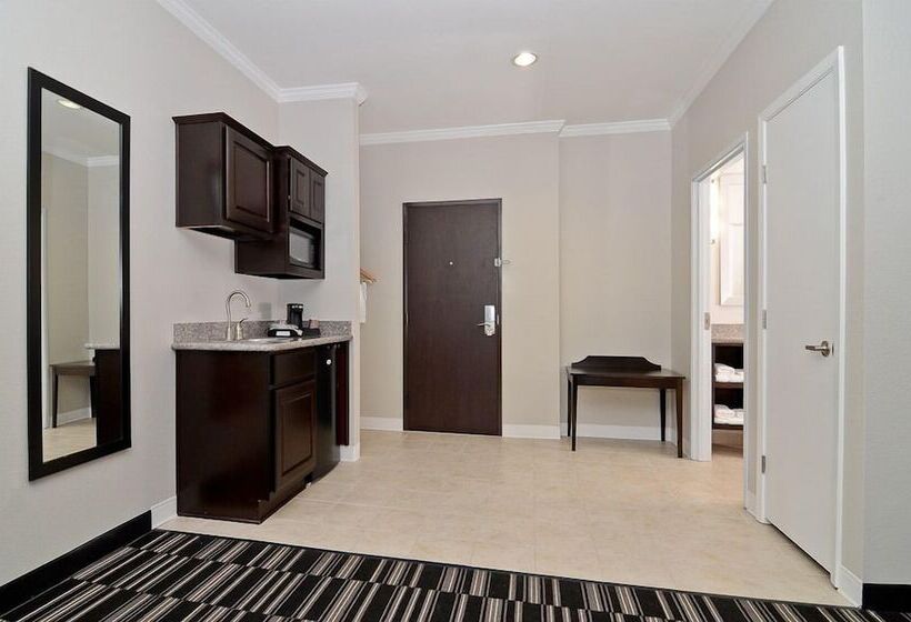 فندق Quality Inn & Suites Bryan College Station