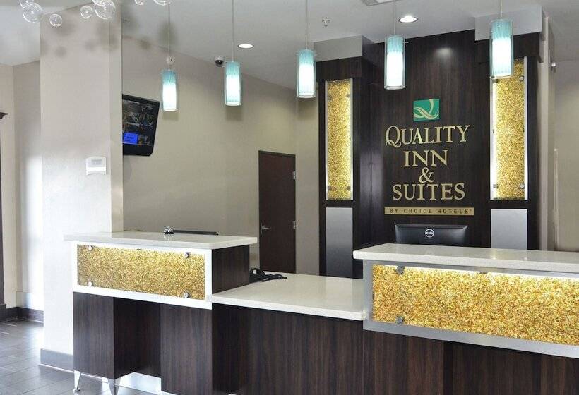 酒店 Quality Inn & Suites Kenedy  Karnes City