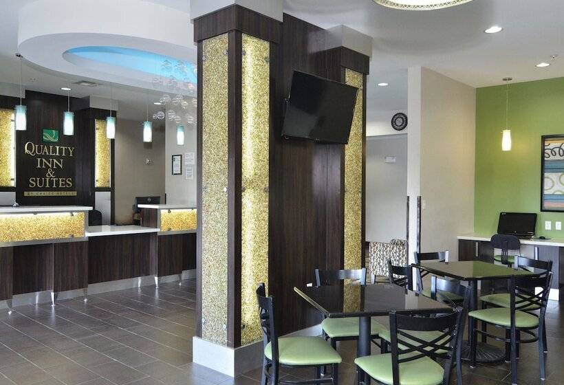 酒店 Quality Inn & Suites Kenedy  Karnes City