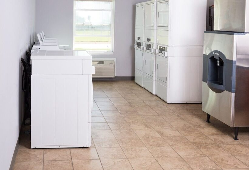 酒店 Red Roof Inn & Suites Dickinson