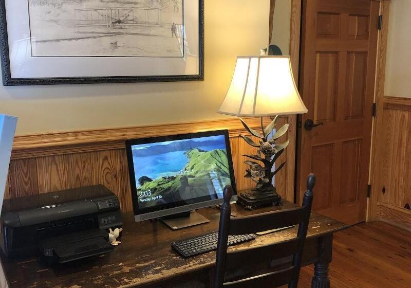 فندق Shutters On The Banks