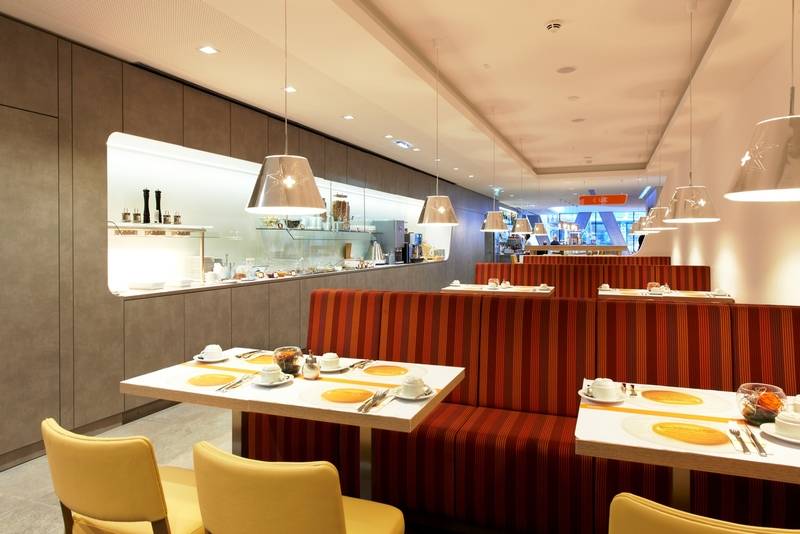 Simm S Hotel   Cityhotel Next To Metro U3