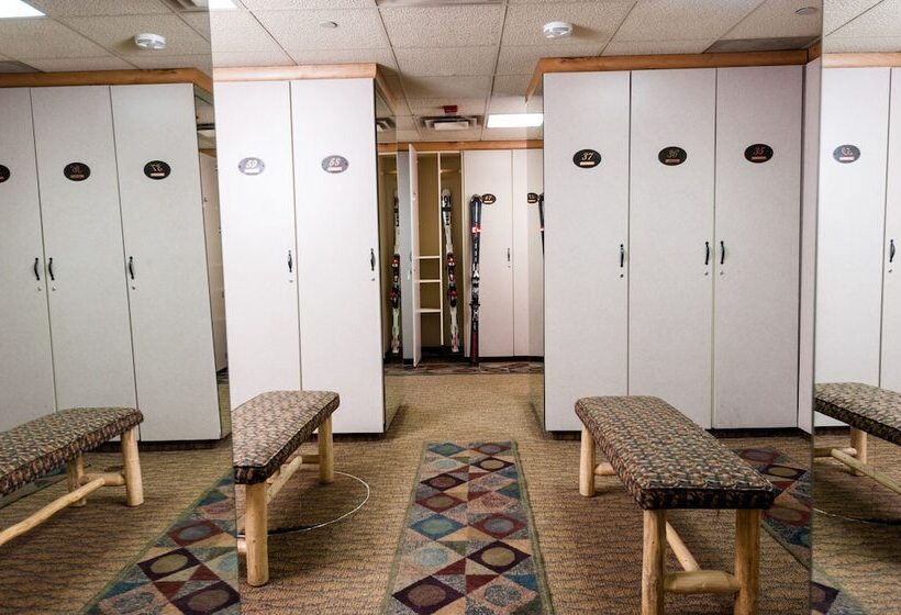 בית מלון כפרי Solaris Residences