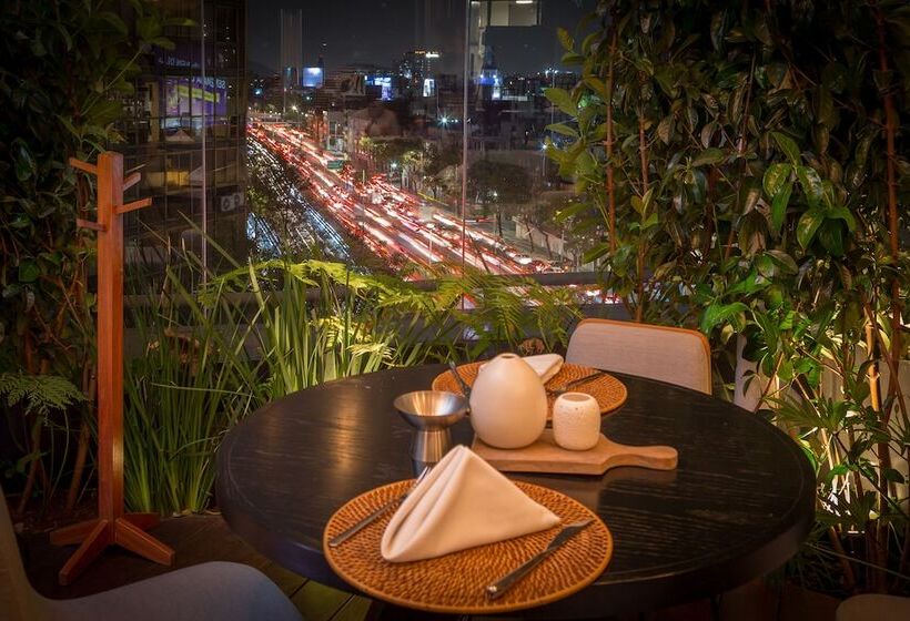 هتل Suites Contempo