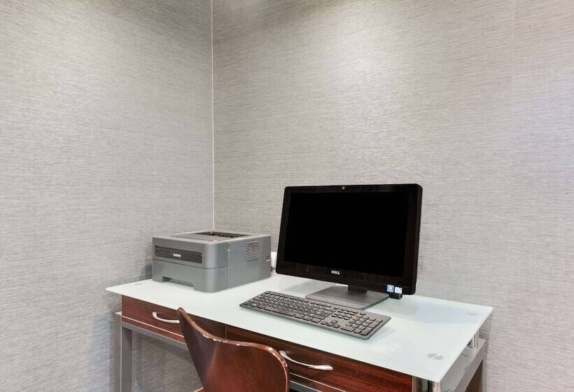 Отель Super 8 By Wyndham Cotulla Tx