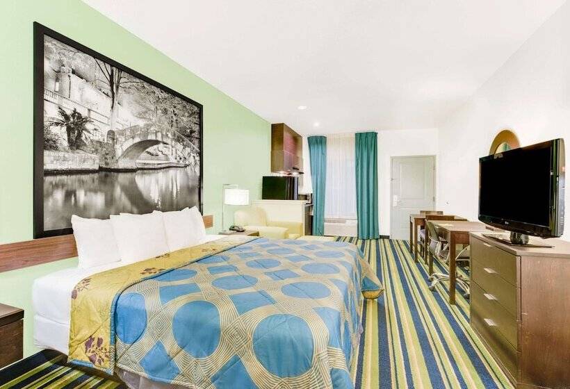 酒店 Super 8 By Wyndham Cotulla Tx