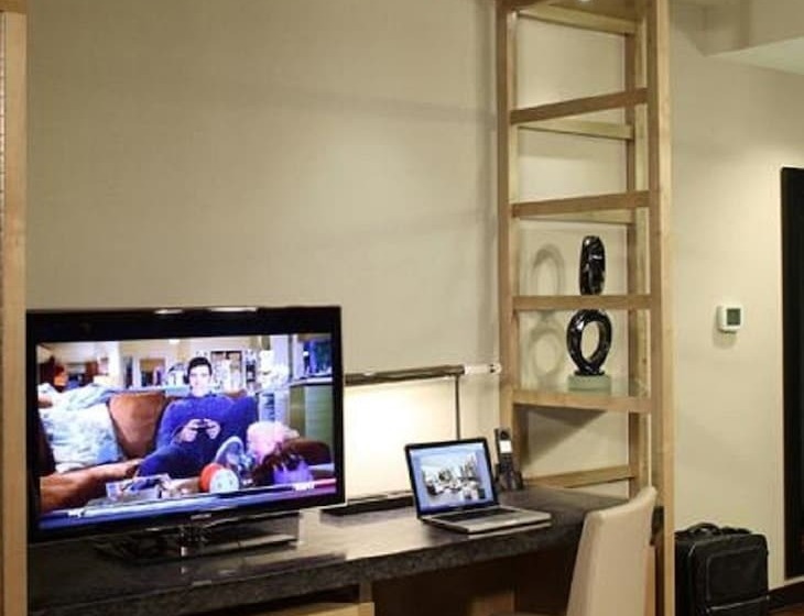 The Hotel At Arundel Preserve