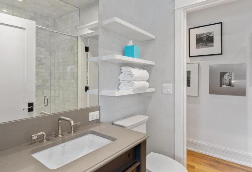 فندق The Auberge Residences At Element 52