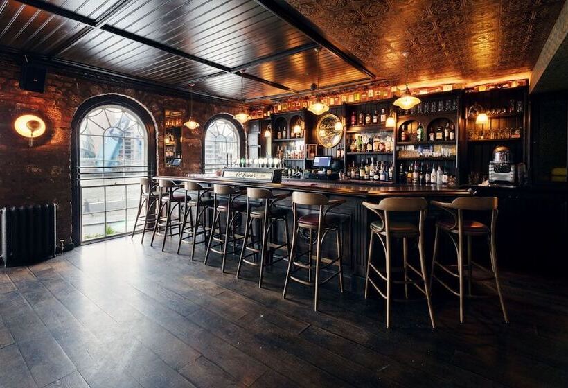 호텔 The Ferryman Townhouse