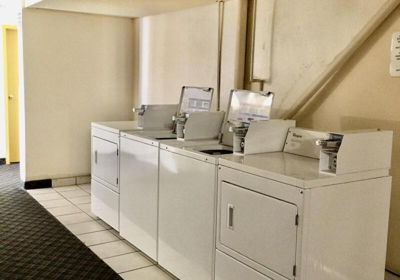 The Grand Hotel Spindletop