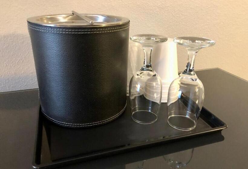 The Grand Hotel Spindletop