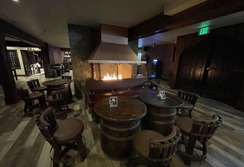 Отель The Historic Brookdale Lodge, Santa Cruz Mountains