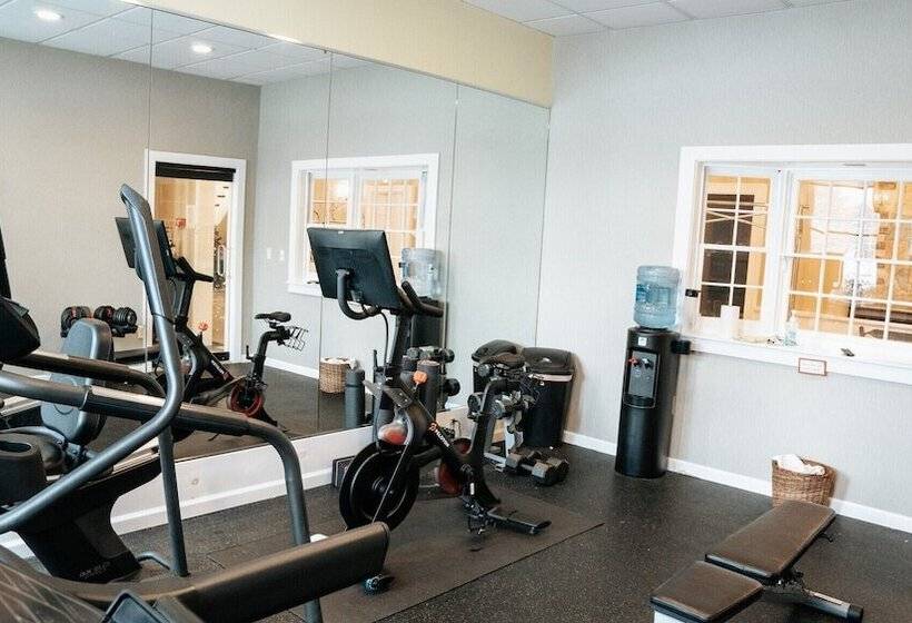 酒店 The Litchfield Inn