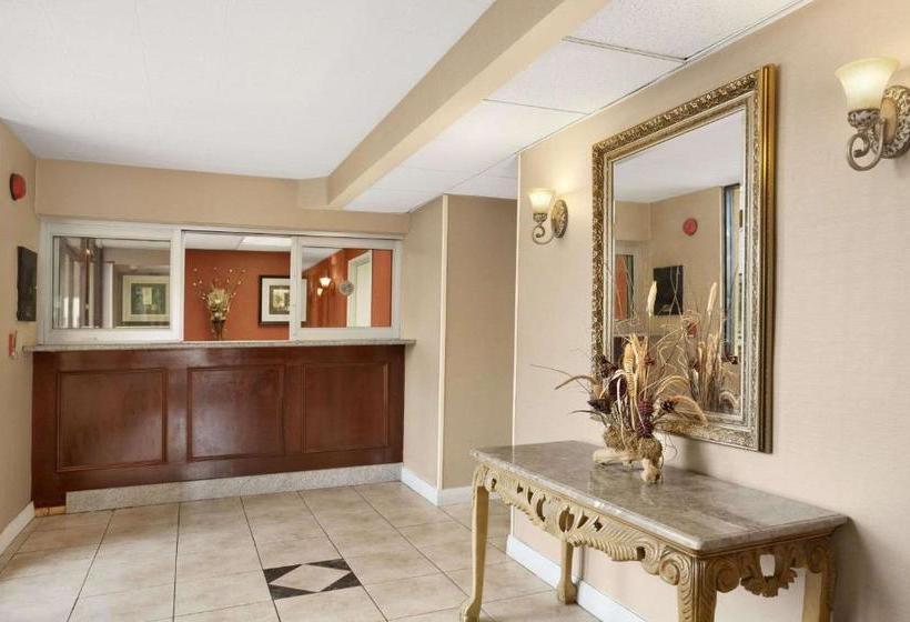 فندق Travelodge Inn & Suites By Wyndham Gardena Ca