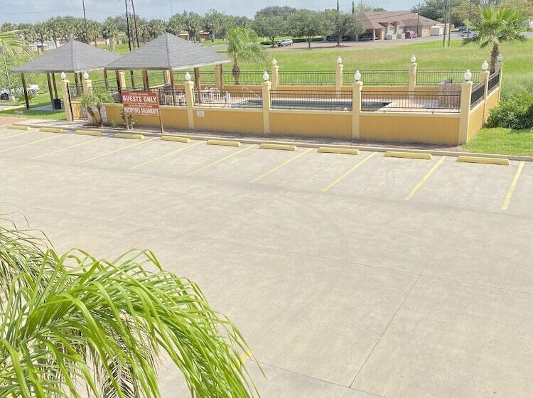호텔 Weslaco Inn Weslaco/mercedes