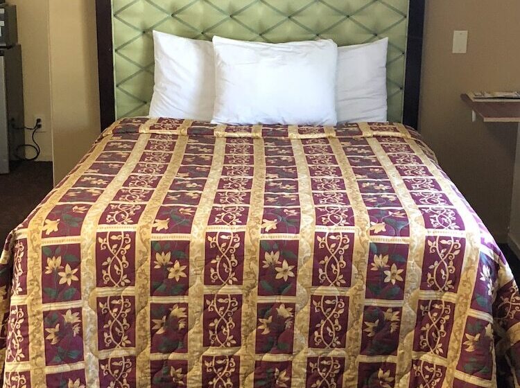 Lamplighter Motel Clearlake