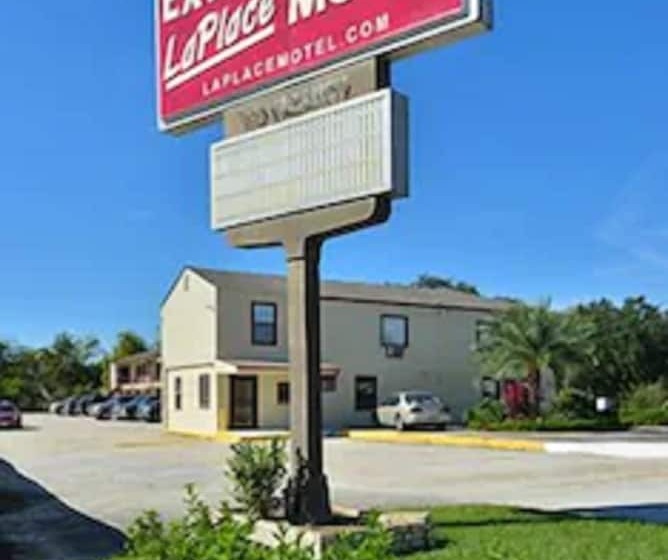 Laplace Motel