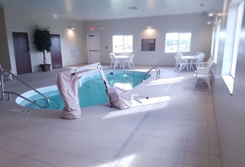 Microtel Inn & Suites By Wyndham Dickinson