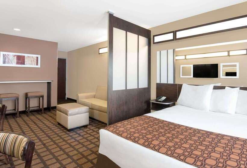 Microtel Inn & Suites