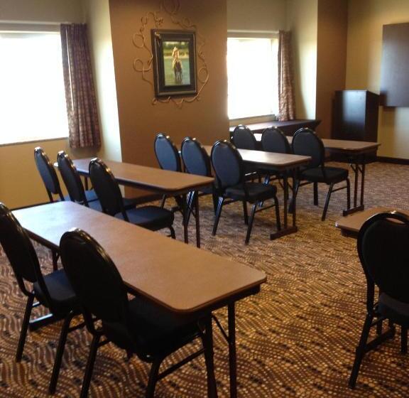 Microtel Inn & Suites