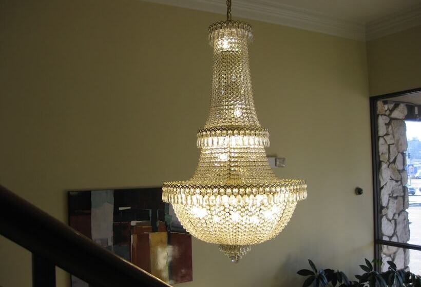 فندق على الطريق Acorn Motor Inn