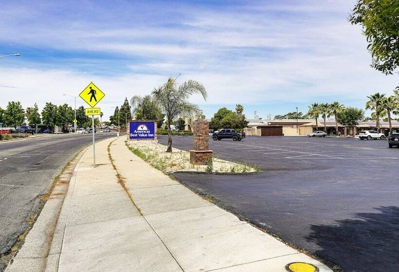 Мотель Americas Best Value Inn, Antioch