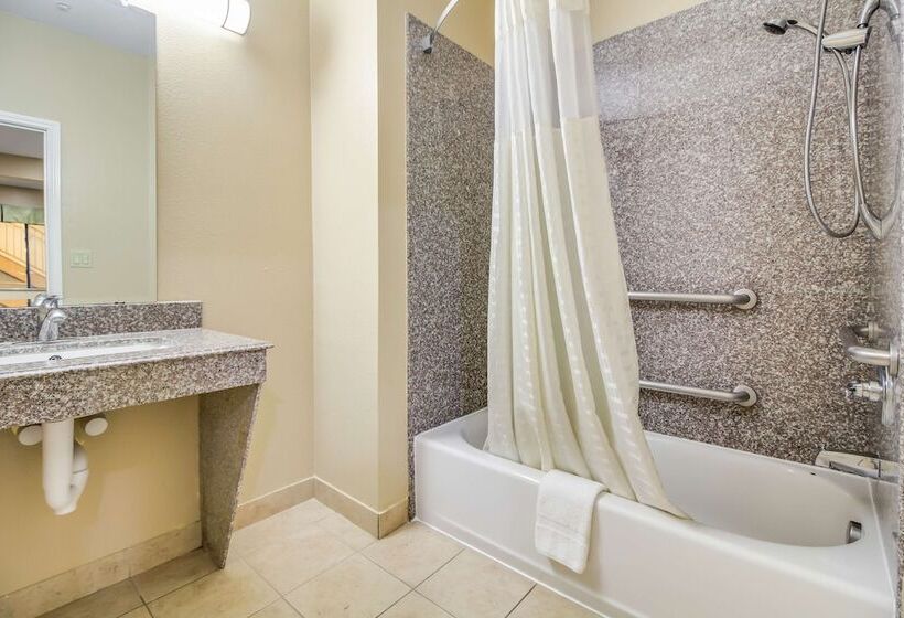 מוטל Americas Best Value Inn & Suites Tomball