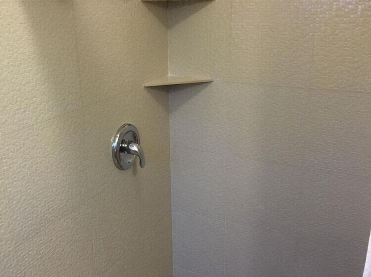 モーテル Bayshore Inn Ventura