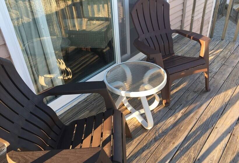 فندق على الطريق Beachfront White Sands