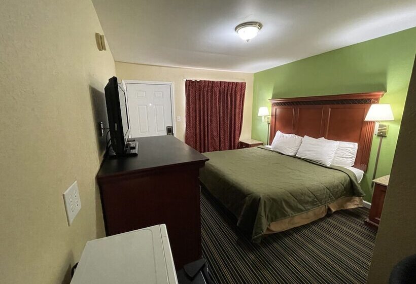 فندق على الطريق Benton Inn