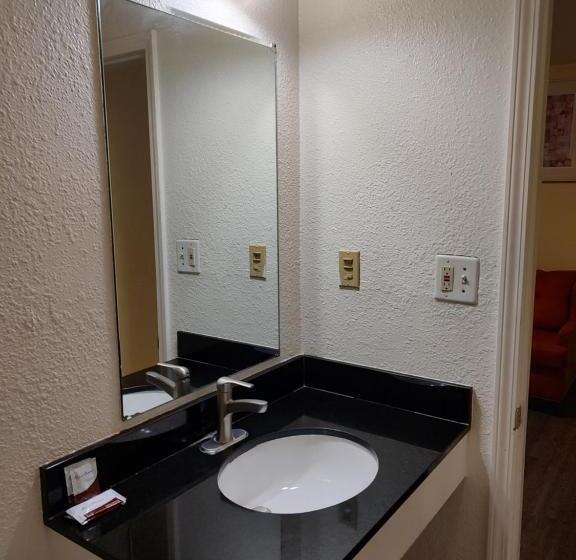 汽车旅馆  Economy Inn Richmond