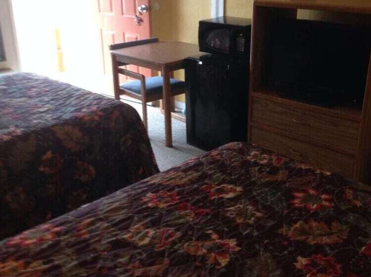 فندق على الطريق Sportsman Inn And Suites