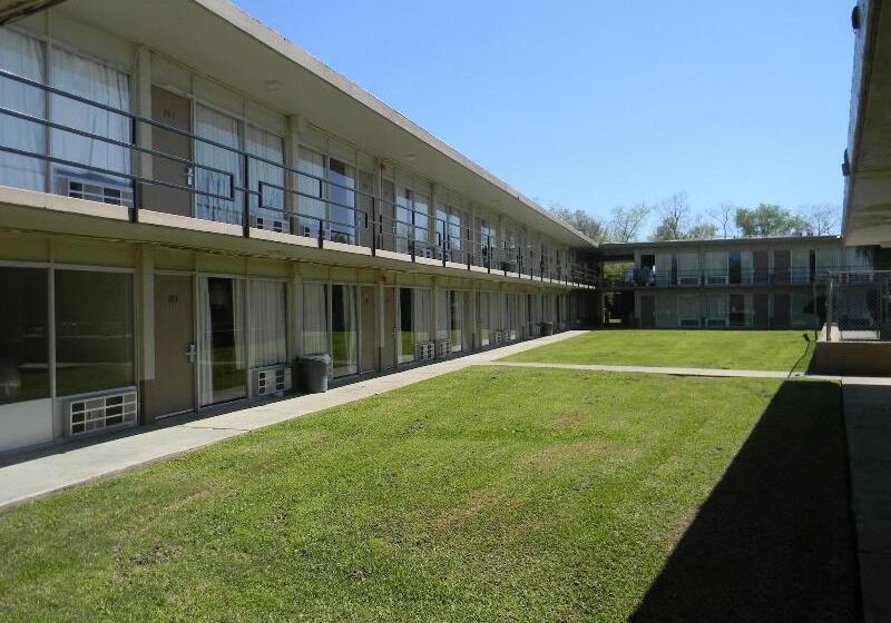 モーテル Sunrise Inn Lake Charles