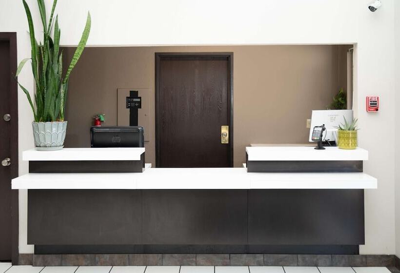 فندق على الطريق Surestay Plus By Best Western Montrose