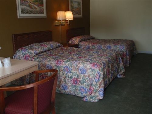 فندق على الطريق Travelers Budget Inn  Pocomoke