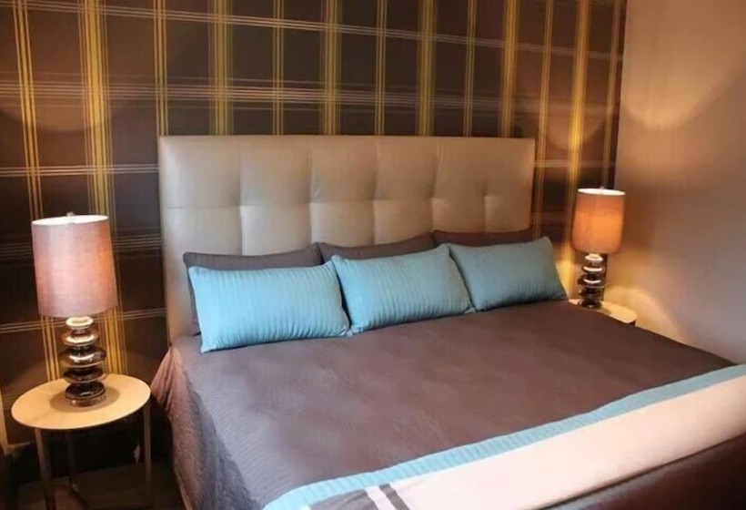 모텔 Vintage Block Inn & Suites