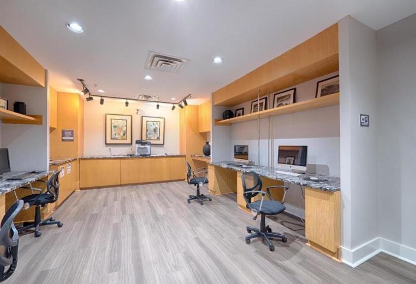 Oakwood At Ballston Place