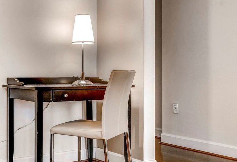 Oakwood At Camden Main & Jamboree