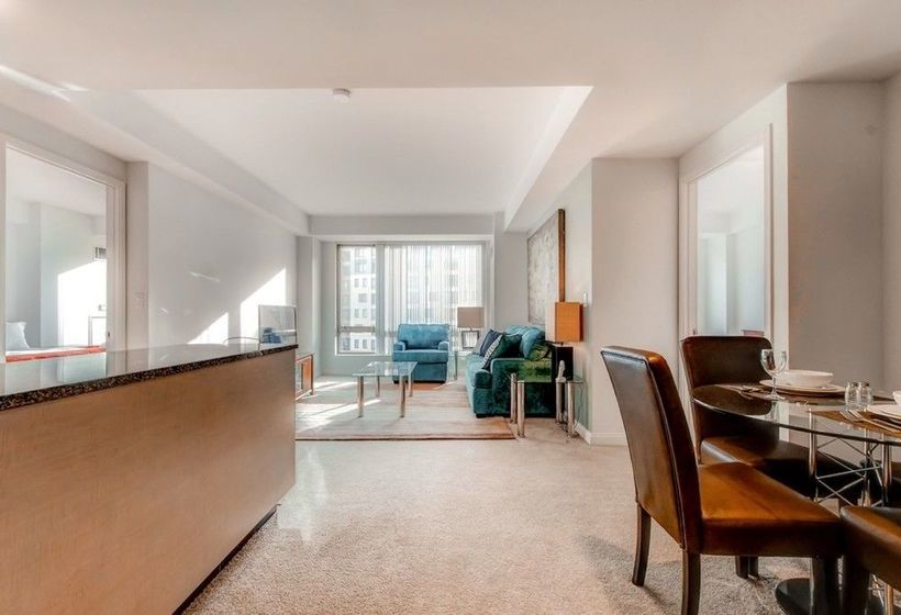 Oakwood At Third Square