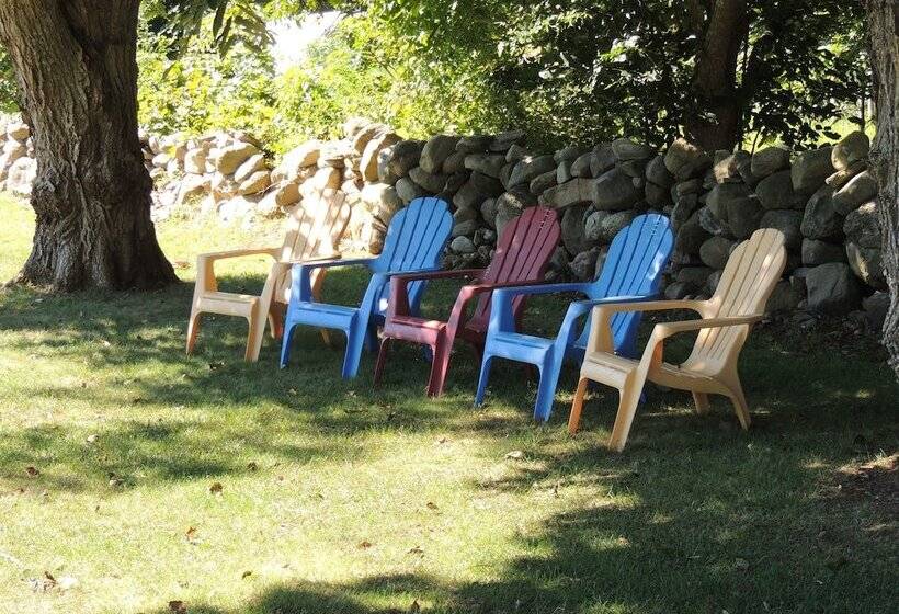 Phil & Anns Sunset Motel