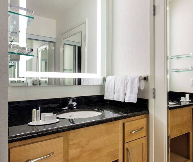 Residence Inn San Diego Del Mar