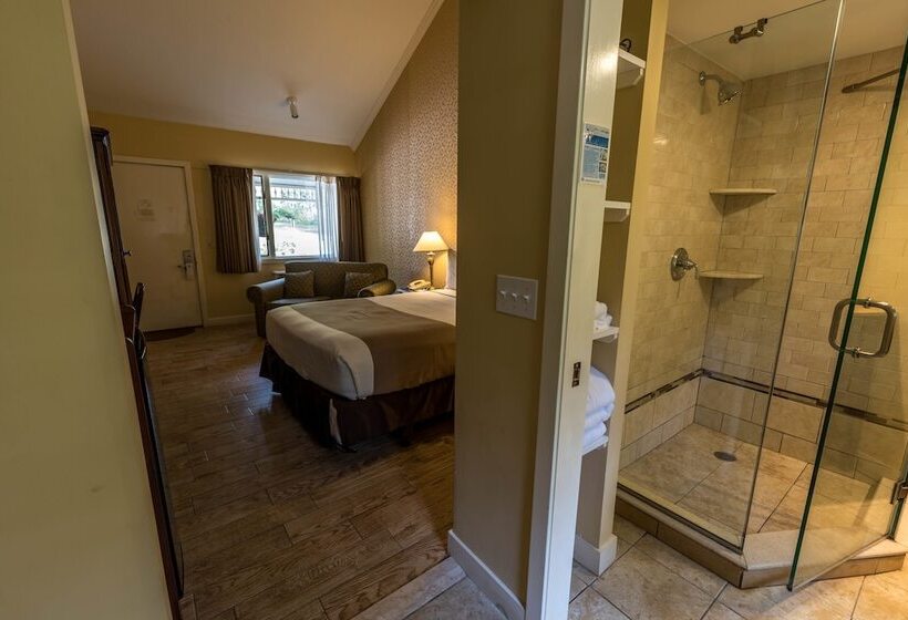 אתר נופש Interlaken Inn