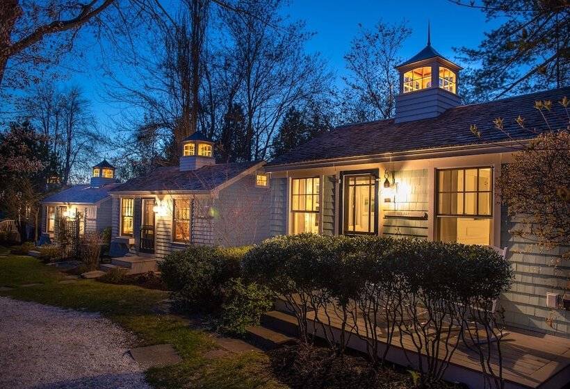 The Cottages At Cabot Cove