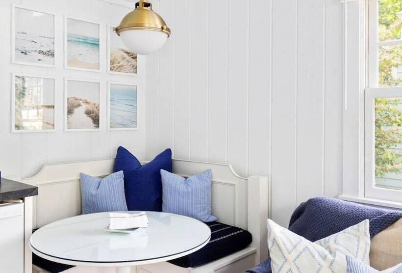 The Cottages At Cabot Cove