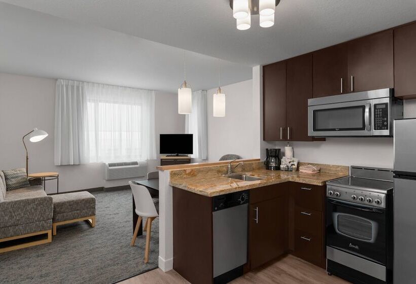 Townplaces Suite Denver Airport At Gateway Park