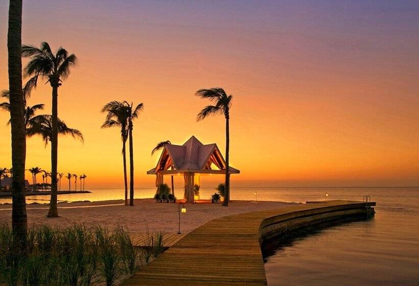 Tranquility Bay Resort