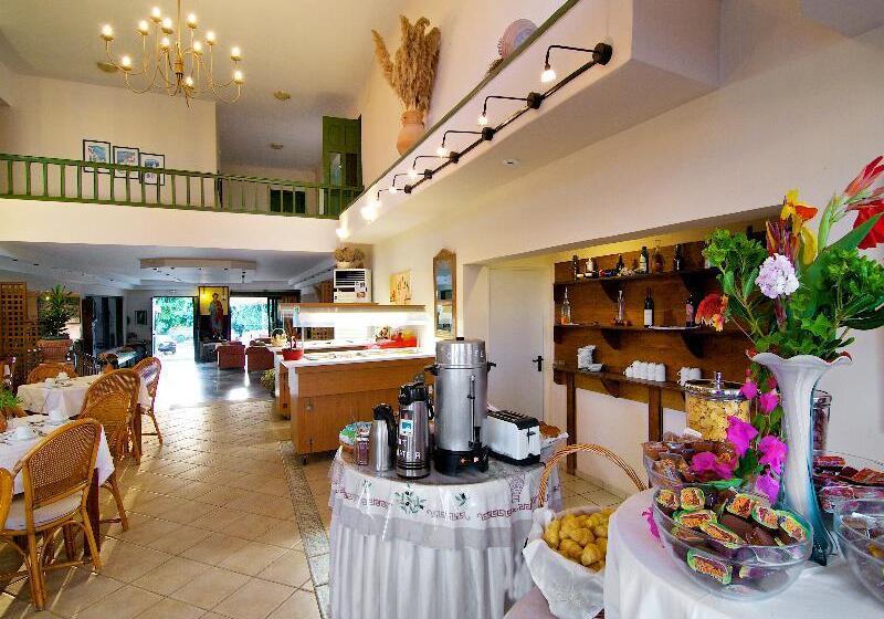 Trefon Hotel Apartments And Family Suites