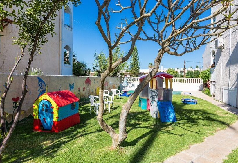 Trefon Hotel Apartments And Family Suites