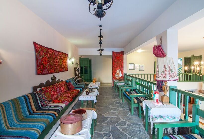 Trefon Hotel Apartments And Family Suites