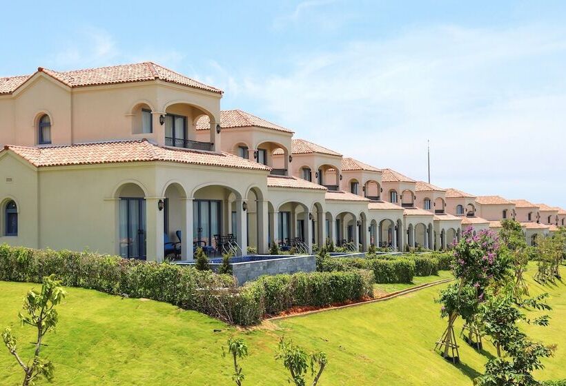 هتل Centara Mirage Resort Mui Ne